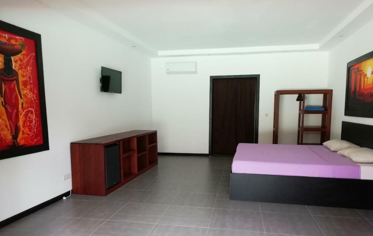 Hotel La Bombonera นูซีเบ ภายนอก รูปภาพ